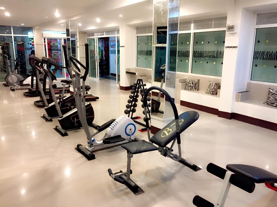 Win Hotel Phayao Esterno foto